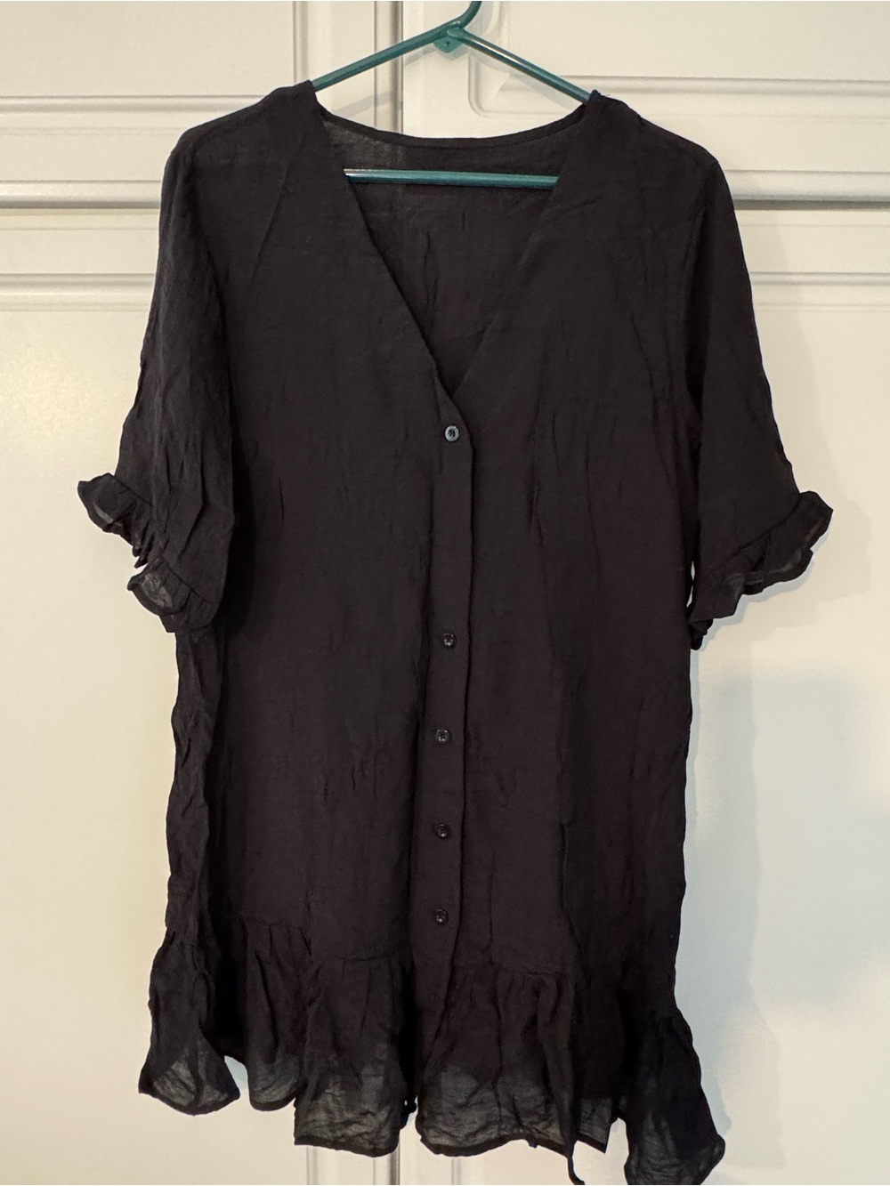 CUPSHE button up swim cover up, size medium nwt